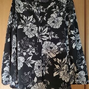 Floral Black and White Women's Top